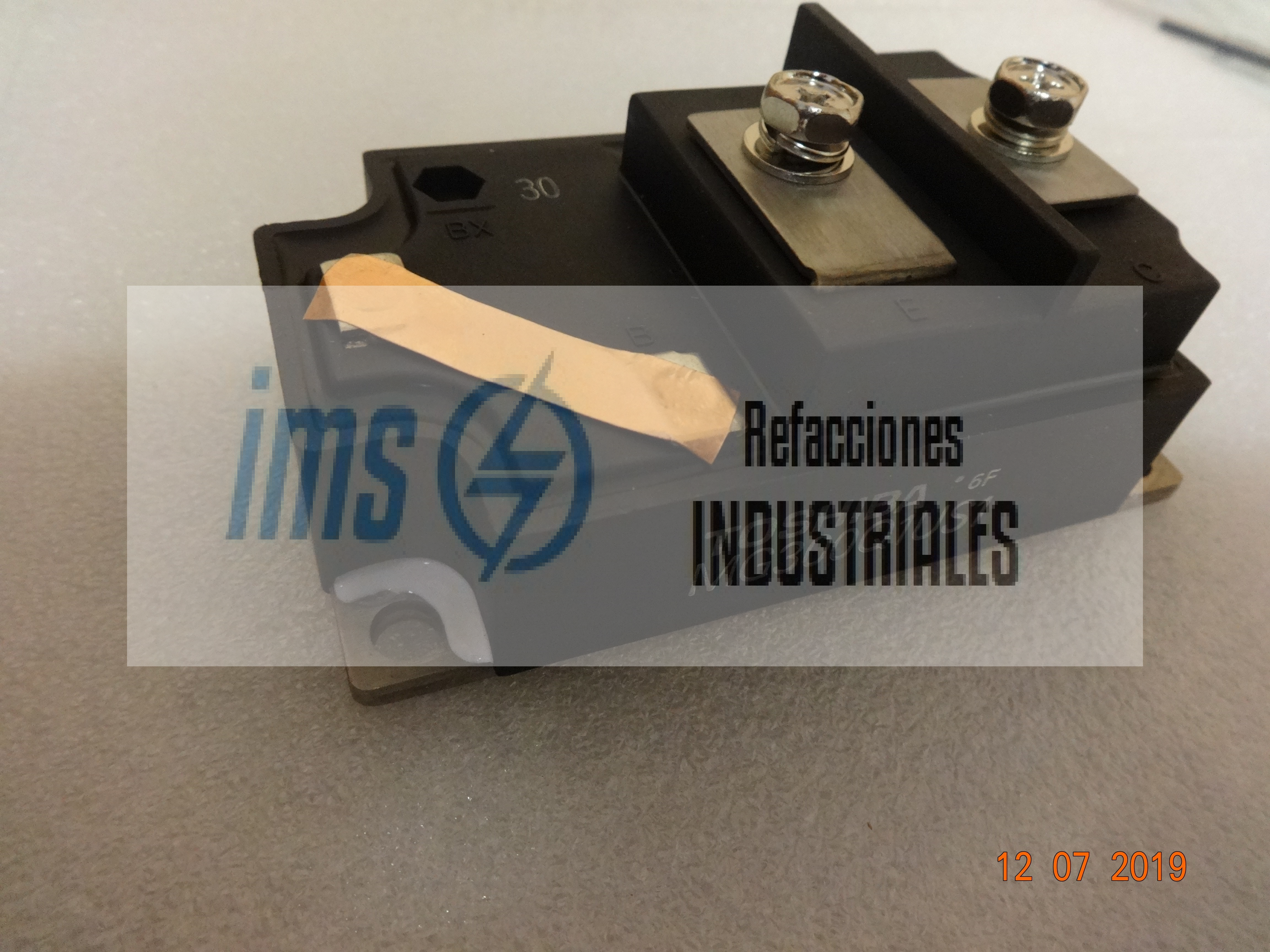 MG300Q1US1